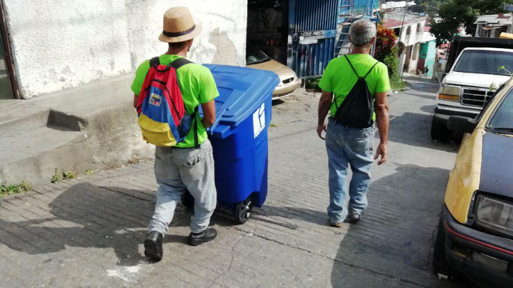Recolección de desechos sólidos en La Palomera
