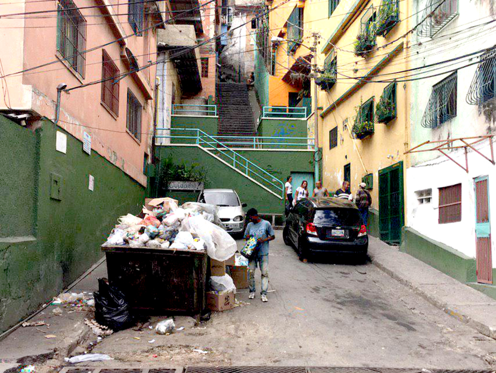 The transformation of a self-built neighborhood